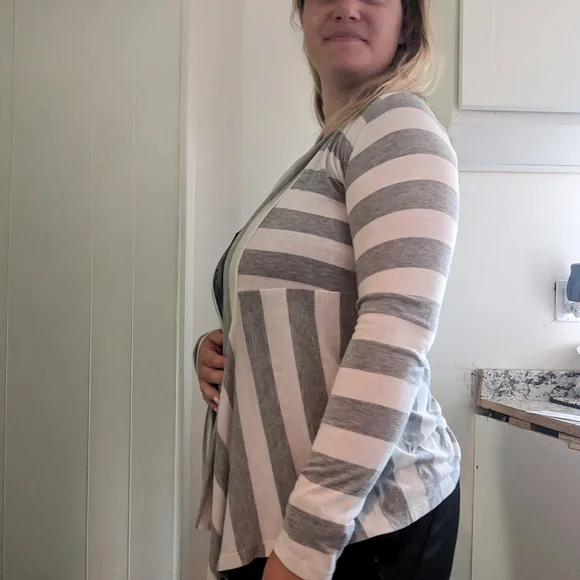 Stripped Tunic Cardigan - Picture 6 of 7